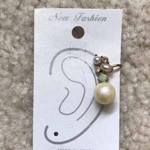NEW! Delicate Ear cuff (no piercing)